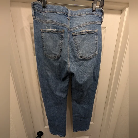 Old Navy Sky-Hi Straight Extra High-Rise Jeans Light Wash Size 10 - Picture 2 of 4